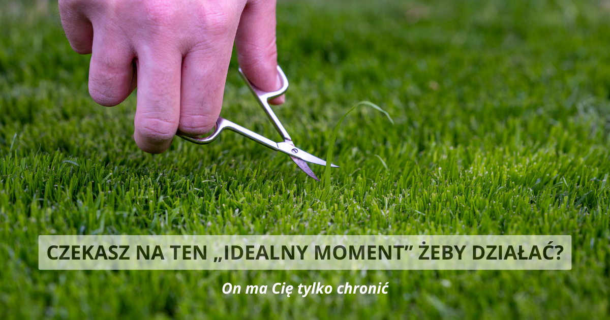 jak zacząć działać mimo perfekcjonizmu-ręka przycinająca trawę nożyczkami